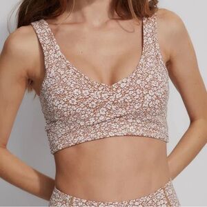 Varley, let’s move Kallum bra, micro floral size:XS